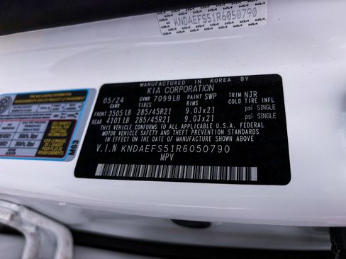 Used 2024 Kia EV9 GT-Line AWD/4WD image 45