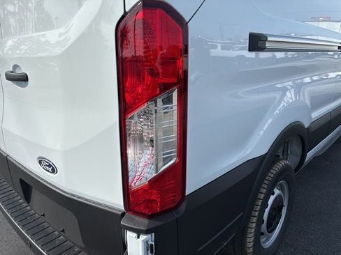 New 2026 Ford Transit 250 148 Medium Roof w/ Load Area Protection Package image 14