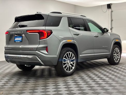 New 2026 GMC Terrain Denali w/ LPO, Floor Liner Package image 9