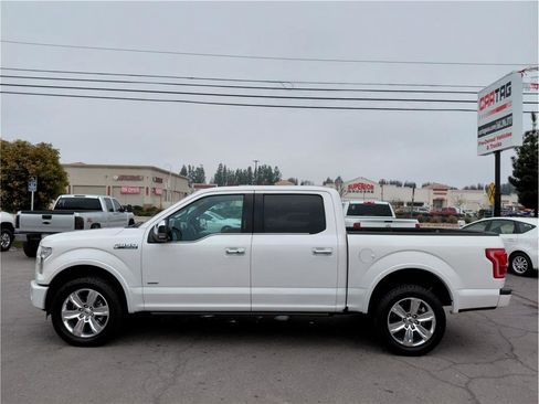 Used 2015 Ford F150 Platinum w/ Equipment Group 701A Luxury image 17