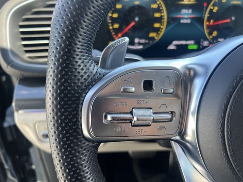 Certified 2022 Mercedes-Benz GLS 63 AMG 4MATIC image 21