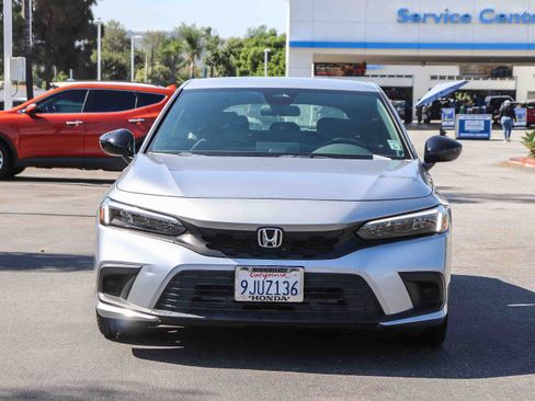 Used 2024 Honda Civic Sport image 2
