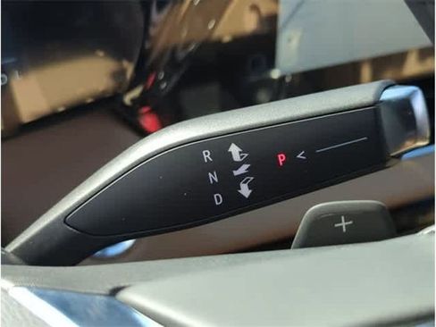 New 2026 Chevrolet Equinox ACTIV w/ Convenience Package III FWD image 16