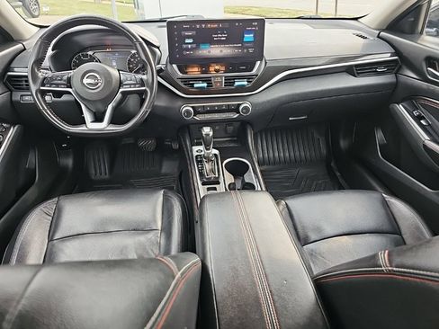 Used 2023 Nissan Altima 2.5 SR w/ SR Premium Package AWD/4WD image 24