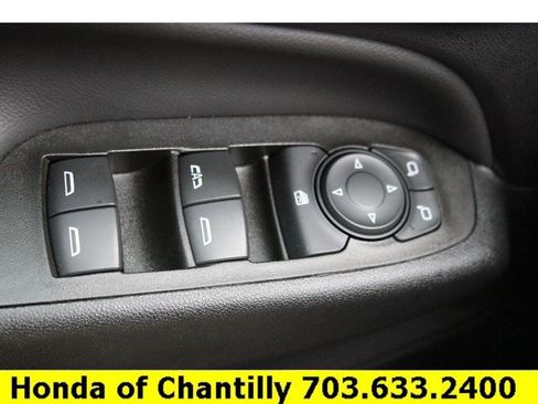 Used 2022 Chevrolet Equinox LT w/ LPO, Floor Liner Package image 18