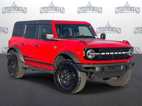 Certified 2024 Ford Bronco Wildtrak AWD/4WD image 1