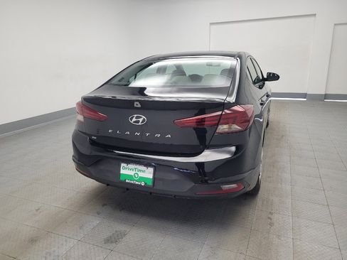 Used 2020 Hyundai Elantra SE image 7