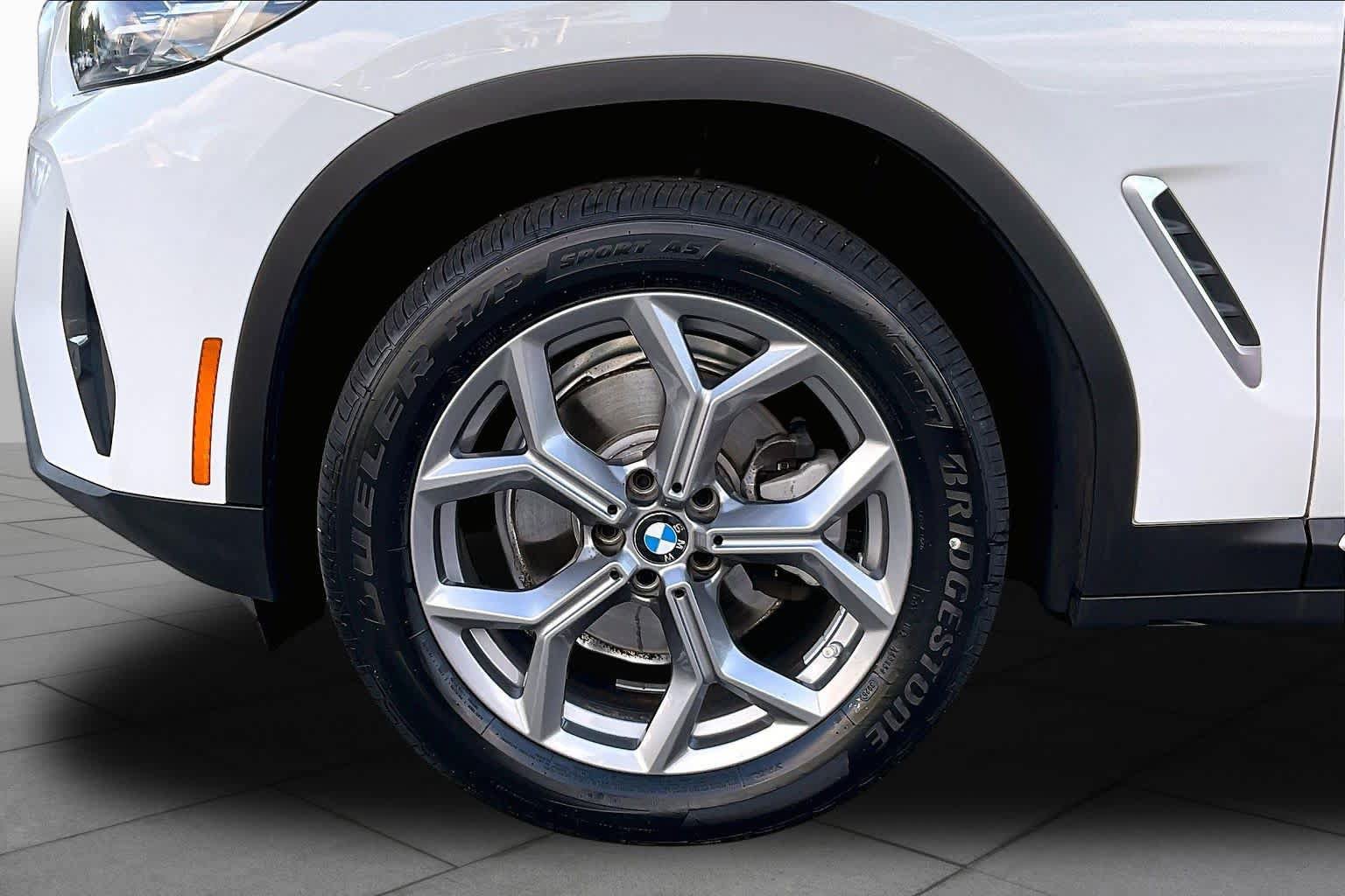 Used 2024 BMW X3 xDrive30i w/ Premium Package AWD/4WD image 10