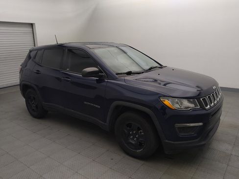 Used 2018 Jeep Compass Sport w/ Tech Group FWD image 11