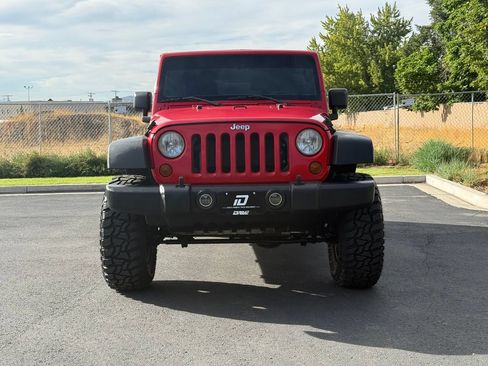 Used 2018 Jeep Wrangler Unlimited Sport S AWD/4WD image 5