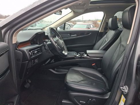 Certified 2023 Lincoln Nautilus Reserve image 13