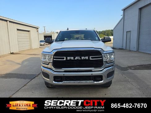Used 2021 RAM 3500 Big Horn AWD/4WD image 2