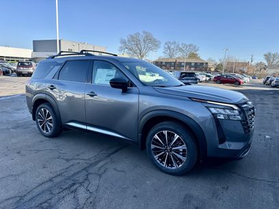 New 2026 Nissan Pathfinder Platinum