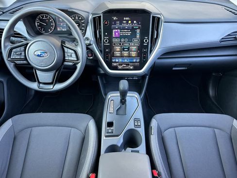 Used 2025 Subaru Crosstrek 2.0i Premium image 12