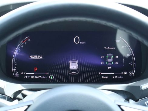 Used 2023 Acura MDX FWD w/ Technology Package image 18