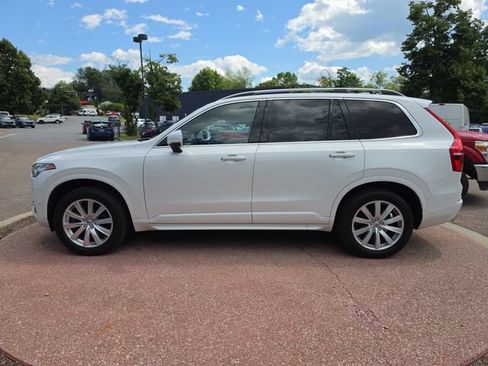 Used 2018 Volvo XC90 T6 Momentum w/ Convenience Package AWD/4WD image 2