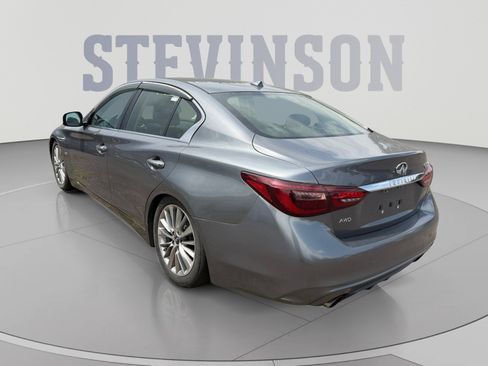 Used 2018 INFINITI Q50 Luxe w/ Essential Package (3.0T Luxe) AWD/4WD image 3
