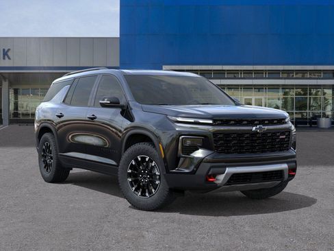 New 2026 Chevrolet Traverse Z71 w/ Enhanced Driving Package AWD/4WD image 7