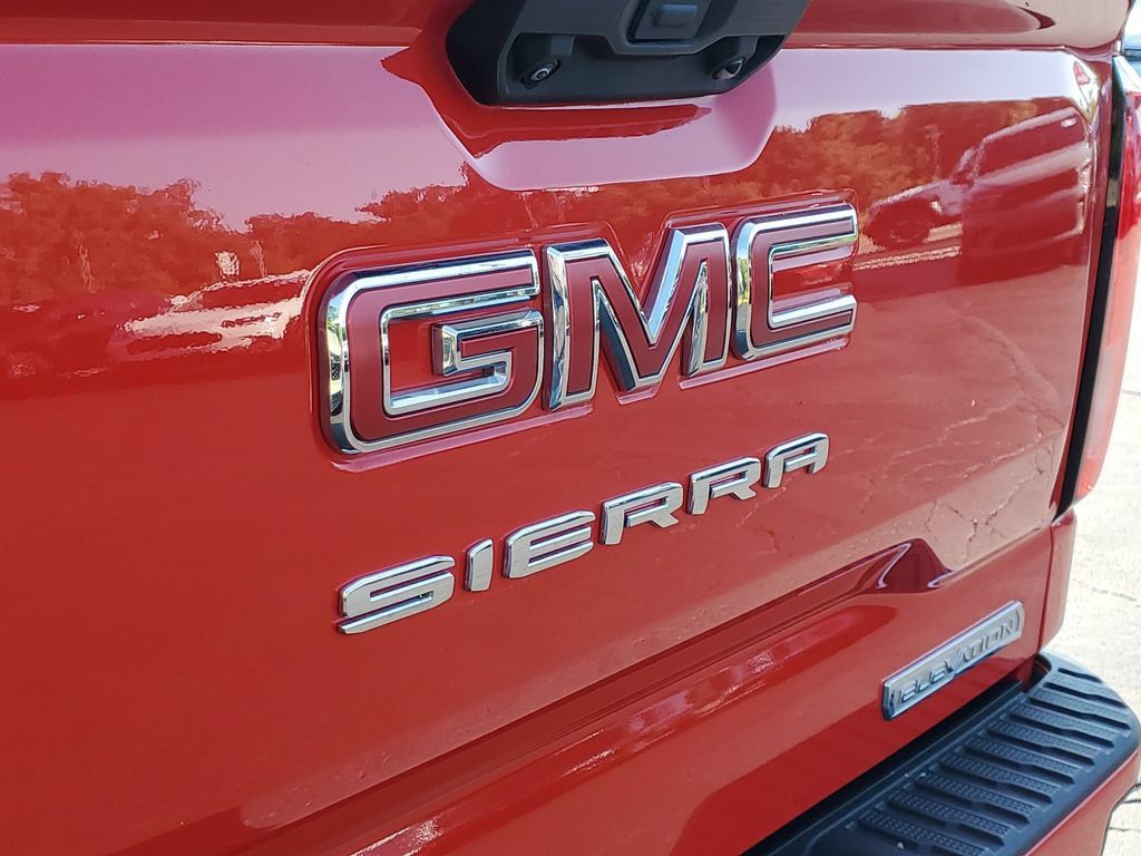 Used 2024 GMC Sierra 1500 Elevation AWD/4WD image 6