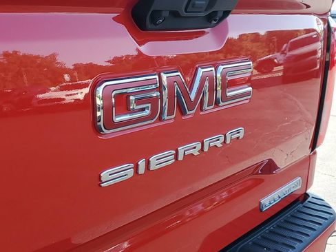 Used 2024 GMC Sierra 1500 Elevation AWD/4WD image 6