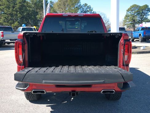 Used 2025 GMC Sierra 1500 AT4 w/ AT4 Premium Package image 24