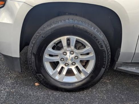 Used 2020 Chevrolet Tahoe LT image 9