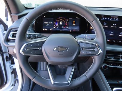 New 2026 Chevrolet Traverse LT w/ Midnight/Sport Edition