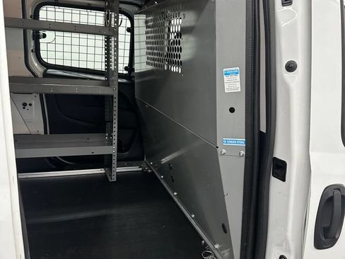 Used 2019 RAM ProMaster City Tradesman FWD image 27