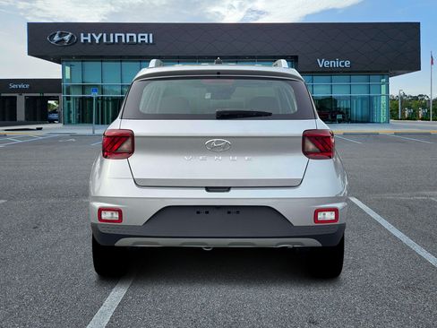 New 2026 Hyundai Venue SEL FWD image 25