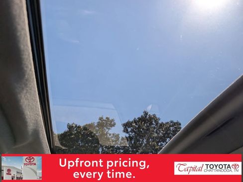 Used 2024 Toyota 4Runner Limited AWD/4WD image 26