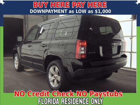 Used 2016 Jeep Patriot Latitude AWD/4WD image 4