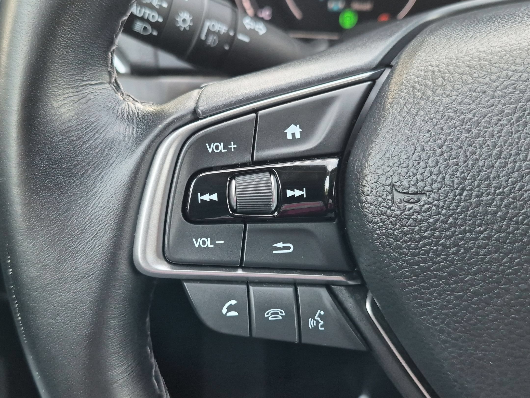 Used 2022 Honda Accord EX-L image 15