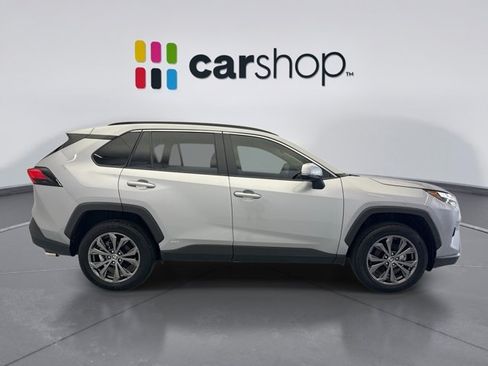 Used 2025 Toyota RAV4 XLE Premium w/ Weather Package AWD/4WD image 6