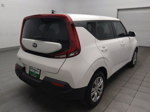 Used 2020 Kia Soul LX FWD image 9