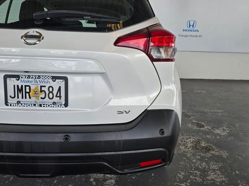 Used 2020 Nissan Kicks SV FWD image 45