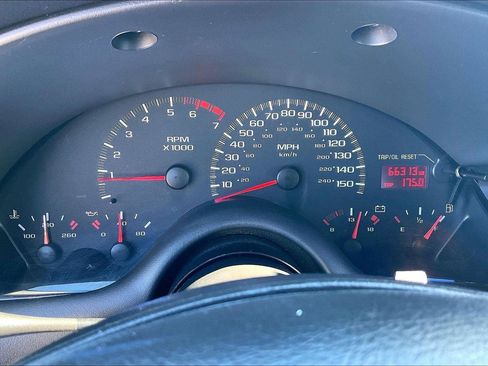 Used 2002 Chevrolet Camaro Z28 w/ SS Performance/Appearance Pkg image 12