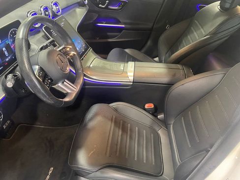 Used 2023 Mercedes-Benz C 300 4MATIC Sedan image 5