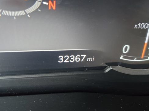 Used 2023 Genesis G70 2.0T RWD image 25
