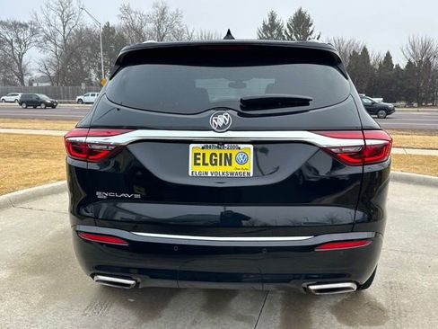 Used 2021 Buick Enclave Essence w/ Sport Touring Edition image 5