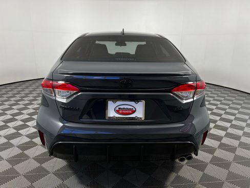 Certified 2025 Toyota Corolla SE image 6