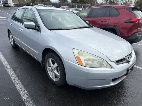 Used 2005 Honda Accord EX image 3