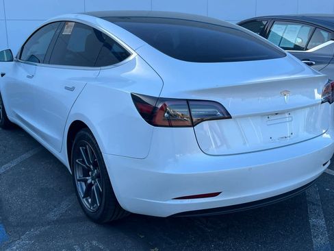 Used 2018 Tesla Model 3 Long Range RWD image 6