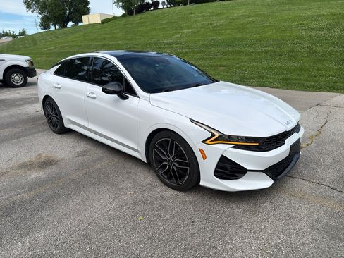 Used 2022 Kia K5 GT FWD image 7