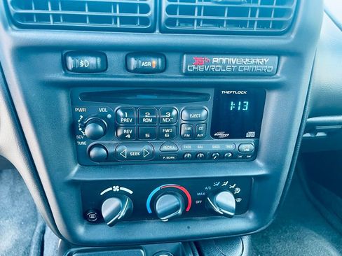 Used 2002 Chevrolet Camaro Z28 RWD image 18