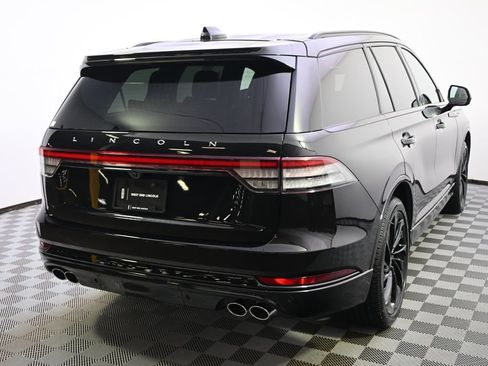 New 2026 Lincoln Aviator Reserve w/ Jet Appearance Package AWD/4WD image 6