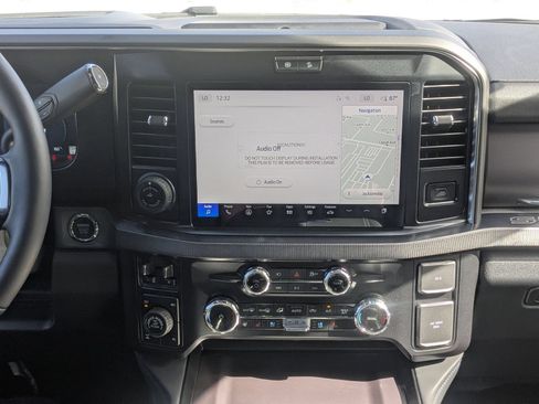 New 2026 Ford F250 Platinum w/ Tremor Off-Road Package AWD/4WD image 19