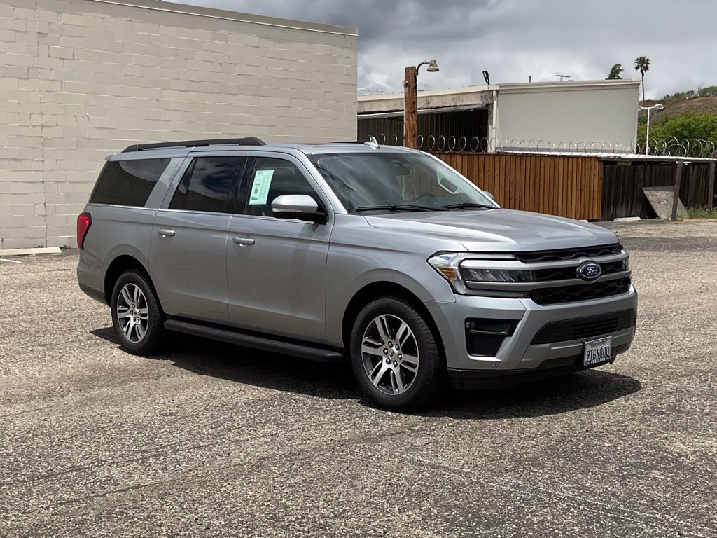 Used 2024 Ford Expedition Max XLT AWD/4WD image 8