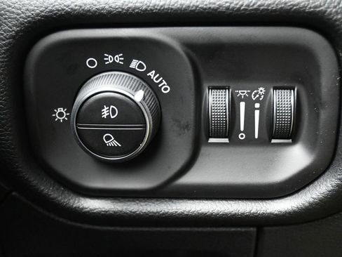 New 2026 RAM 1500 Rebel image 24