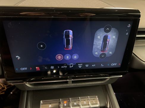 New 2026 Lincoln Nautilus Premier image 12