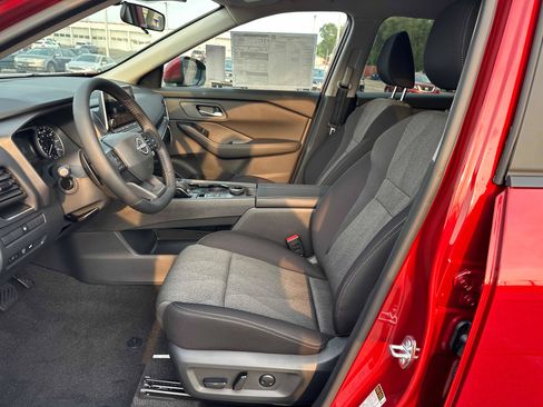 New 2026 Nissan Rogue SV AWD/4WD image 22